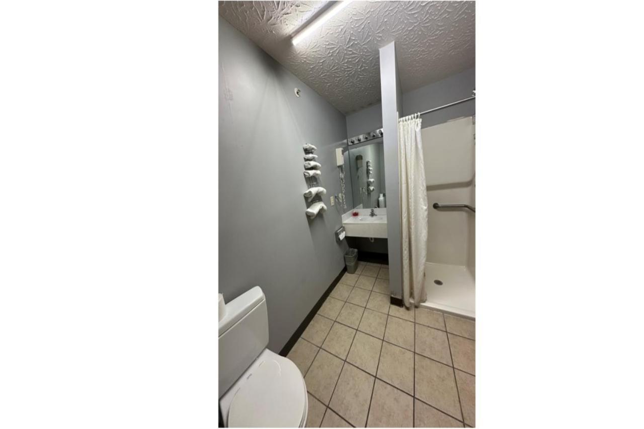 Fairway Inn Florence Indiana Экстерьер фото