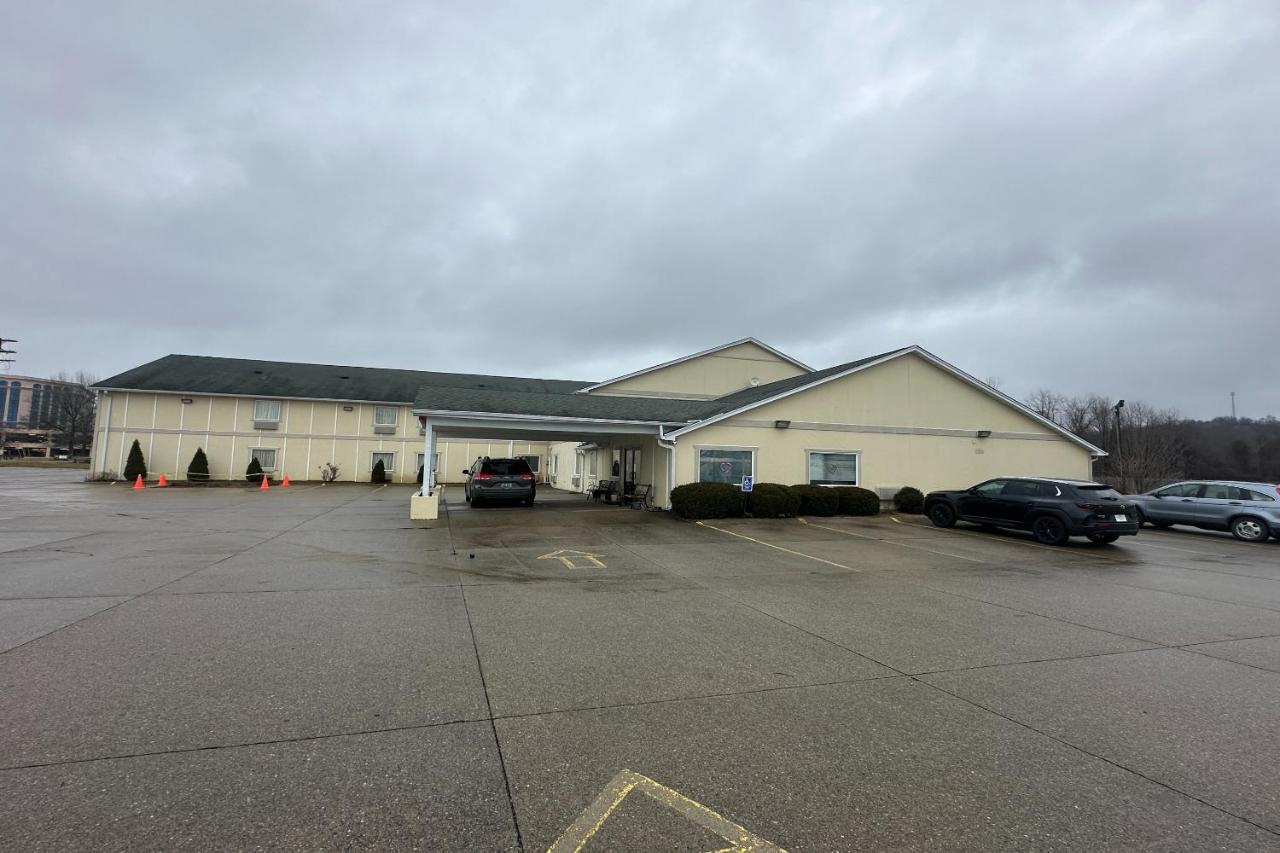 Fairway Inn Florence Indiana Экстерьер фото