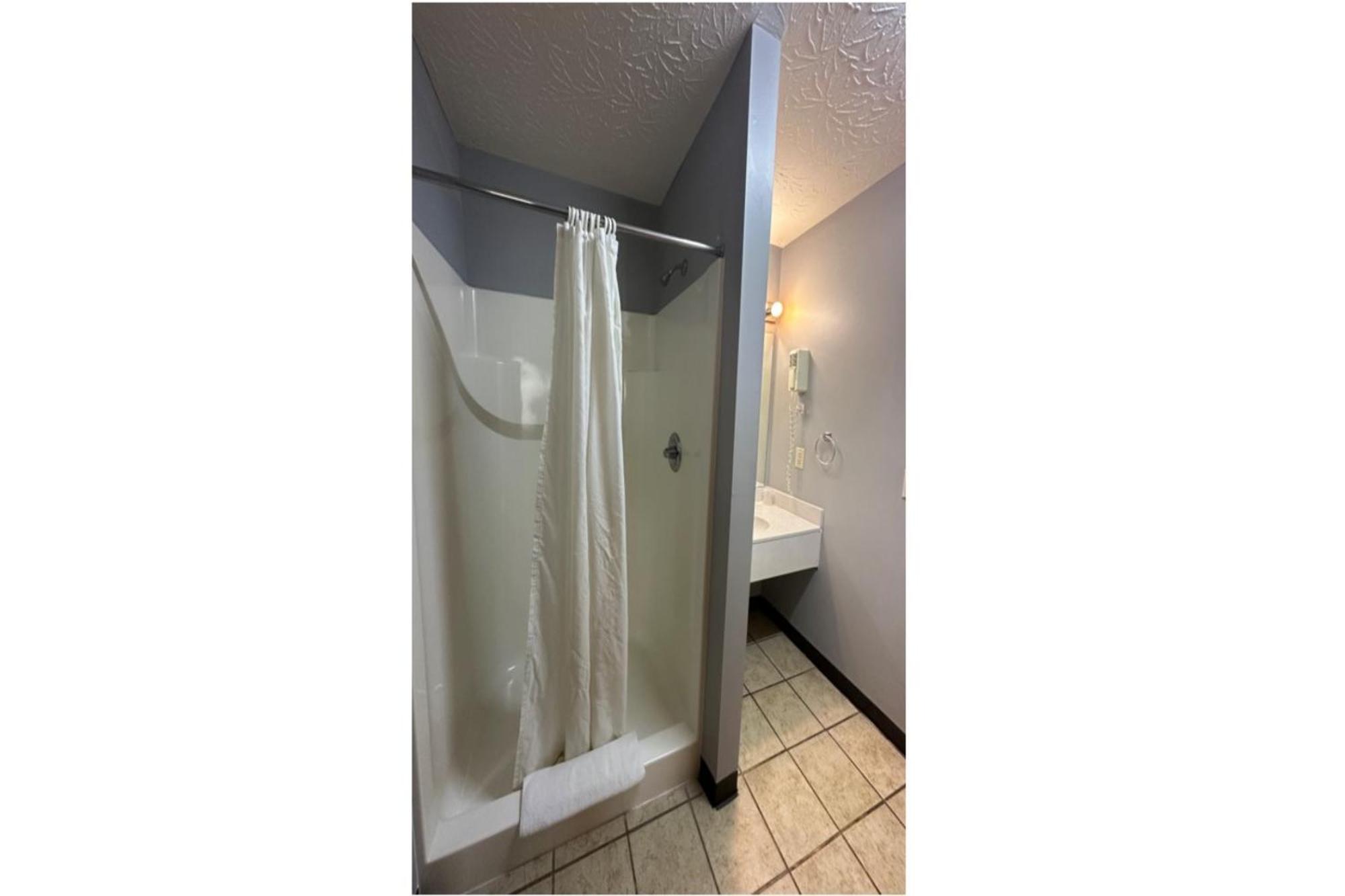 Fairway Inn Florence Indiana Экстерьер фото